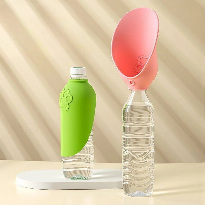 Universal Silicone Pet Water Bottle Dog Cat Drinking Bowl Outdoor Feeding Water Portable Drinking Cup Pets Water Dispenser